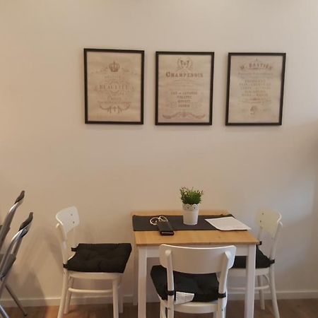 Sophio House In Gagarini Apartment Тбилиси Екстериор снимка