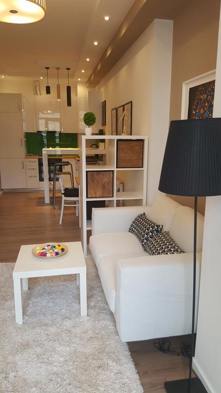 Sophio House In Gagarini Apartment Тбилиси Екстериор снимка
